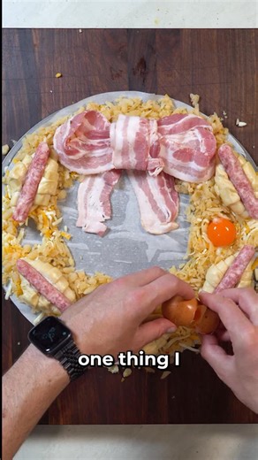 Josh Elkin on Instagram: "Holiday Breakfast Wreath. Comment “Recipe” and I’ll send you the link so you can make this at home!"