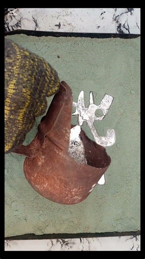 Robot Cry Baby Goops #metal #robotsimulator #figure