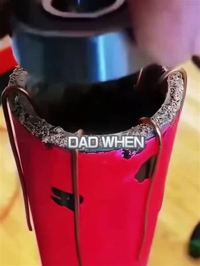 Olas just wandeing off at Disneyland Paris at the New World of Frozen coming next March! Beyond cute #disneyland #WorldOfFrozen#frozen #disneyadventureworld #disneylandparis