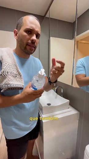 Álcool gel ou álcool em gel?