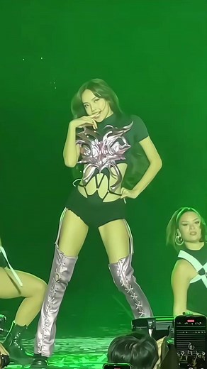 Lisa the queen of dance 🔥🔥🔥 | #lalisa #lisa #lalisamanoban #lisamanoban #blackpink #blink #bp #viral #fyp #kpop
