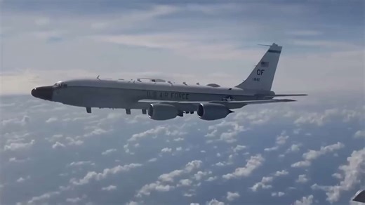 Aggressive intercept of reconnaissance aircraft