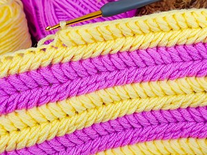 Desing Crochet on Reels