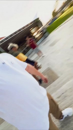 día 302/365 este pana me anda saboteando el reto 😤 ya uno no puede ni grabar tranquilo y de paso me empava con la canción.. | Luid Vela