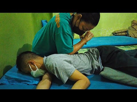 1 Hour TRADITIONAL THAI MASSAGE in an Old Massage Parlor in Bangkok (Full Treatment)