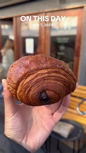 Must-Try Bakery Experiences in Amsterdam