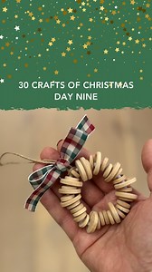 Day Nine of our 30 day Christmas Craft series, & it's a cutie ☺️. I hope you like it. So I did actually source these buttons online, (type in wooden craft buttons) but you may have some at home you can use. The key here is to use a pipe cleaner as it's brilliant at holding the buttons into their final circular formation. Once you have enough buttons loaded, push the pipe cleaner ends through to the alternate sides. Pull on each end so that you can tighten everything up, then snip the excess ends