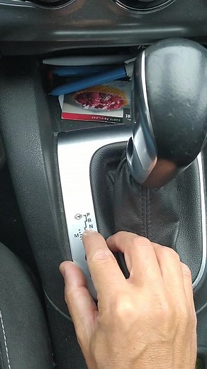 Comment conduire une boîte automatique ?#codedelaroute #permisdeconduire #permis #anthonypermis #autoecole #moniteur .