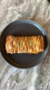 easy apple pastry woman makes easy apple pastry using simple ingredients. You won't believe she made this. YUM | Hanna and Zechariah