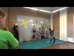 Kinder-Akrobatik-Show