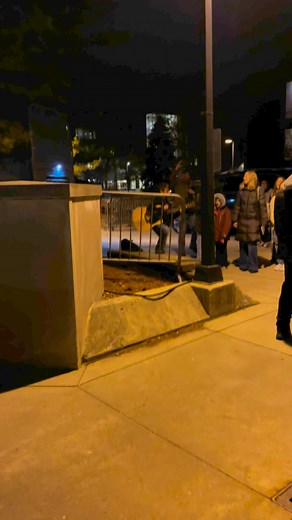 Fans serenade John Emens Auditorium, Ball State University | John Mellencamp