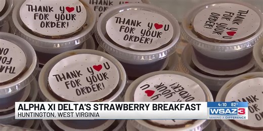 Alpha Xi Delta hosts annual Strawberry Breakfast