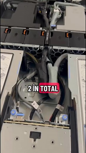 Server AI de 280.000 lei 🏷️. 72.704 CUDA cores 😱 4× L40S 3.616 Tensor Cores. 256 Threads. 192 VRAM ECC ‼️ (video ECC). OCP 3.0 Network Card 100GbE. Rupe Ai-ul Scrie „ofertă” in comentarii pentru link produs. 🚀 #ai #L40S #NVIDIA #CUDA #server #AITech #datacenter #cloud #hardware #tensor #fp8 #gpu #citgrup | CIT Grup