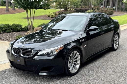 2007 BMW M5 6-Speed
