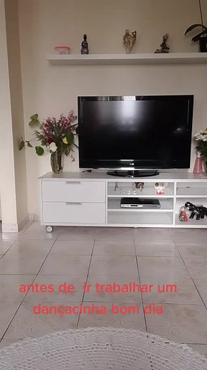 Eliane Costa no TikTok