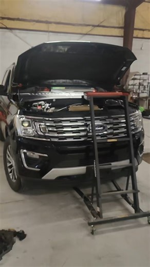 13K views · 112 reactions | Ford Ecoboost Timing Issue #ford #ecoboost #timing #expedition #f150 #explorer #turbo #fordf150 #timingchain | TigerLife | Facebook