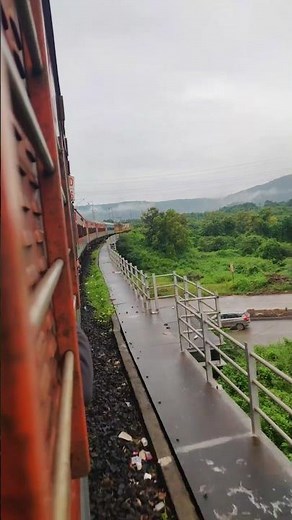 12051Jan Shatabdi Express Gliding Through Nature – Curves You Must See #shorts