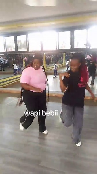 #hey to bebii and only her next ni dance na nani
