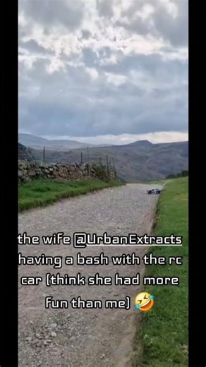 I let the wife drive my traxxas slash 4x4 fox edition