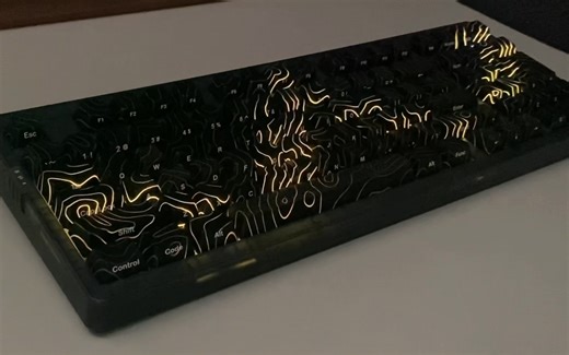 黑色等高线实在美丽🦓