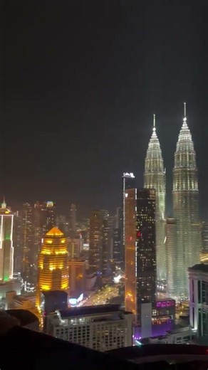 Night City Malaysia 🇲🇾 Kulalumpur Bukitbintang platinum swimming pool Enjoylife Very Nice View