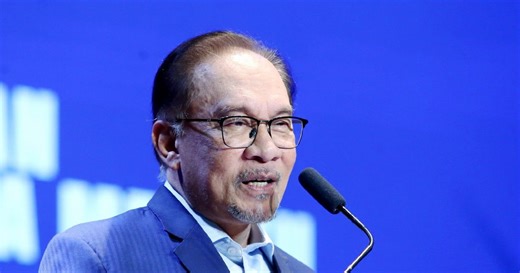 Anwar saddened over Customs Dept corruption scandal [NSTTV] | New Straits Times