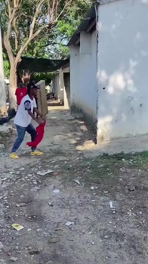 67K views · 1.1K reactions | Bull prank  #funny #funnyvideos #pranksfunny #prank #fun #藍藍藍藍 #scareprank #fail #failscompilation #fypシ゚viralvideo | Funny time | Facebook