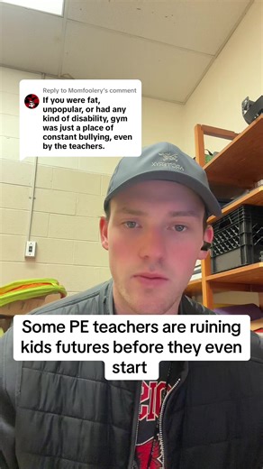 Replying to @Momfoolery 800 people | gym