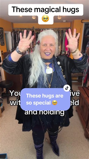 The hugs that fill your body with life They are so warm and so loving A hug from behind is pure joy! Be that hug for the people you love 💕 #hugs #love #precious #whimsical #whimsigoth