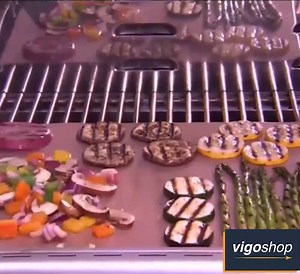 😍😍☀ Gosta de assar? 🌭🍔🍹 Entre em ação com o tapete anti-grudante Grill&Bake e prepare pratos que cheirarão até os seus vizinhos! >> bit.ly/2DRvhQi | vigoshop