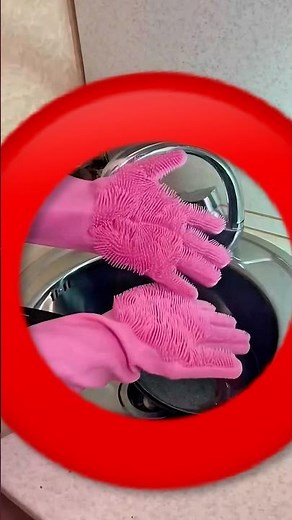 The dream of everyone who has ever washed dishes at least once in their life 🍽️🧽