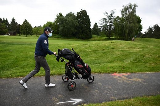 Experts maintain golf not advisable for anyone who's recently tested positive for COVID—even if they own the golf course