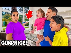 Telling My Family I’m PREGNANT!