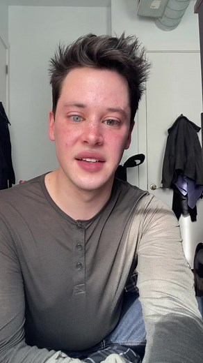 Person in Gray Shirt and Blue Jeans Gesture Analysis