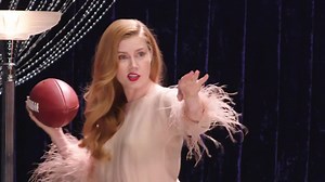 Amy Adams Teaches You How to Throw a Football (Sort Of)