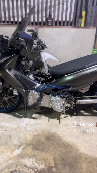 Wave 125i ไฟเลี้ยวบังลม 300 ปรับสไตล์รถให้ดูโดดเด่น