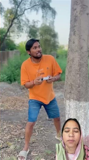 Remote control car ka tyre nikal diya#comedy#funny#cutebaby#shortsfeed#viralvideo