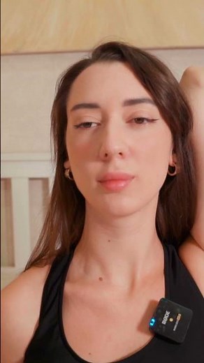 FLEXIBILITY FROM BED: YOGA AND STRETCHES WITH HELENA