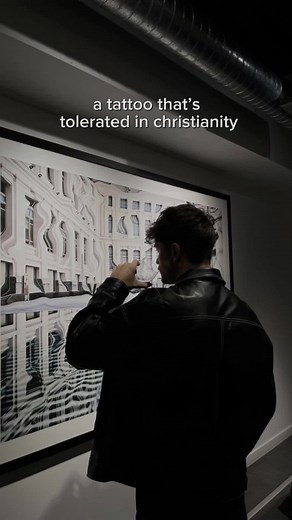 lil’ cross tattoo. #christianxreminder #crosstattoo #catholic #orthodox #tattoo #christiantiktok #jesus #christianity #xyzbca #furdich #fypシ #foryoupage