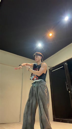 Waving Freestyle #ayo #freestyledance
