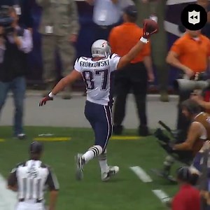 113K views · 3.6K reactions | On this date in 2010, New England Patriots TE Rob Gronkowski scored his first career touchdown in his NFL debut. The Brady to Gronk connection was born! ( @nfllegacy) | New England Patriots on CBS Sports | Facebook