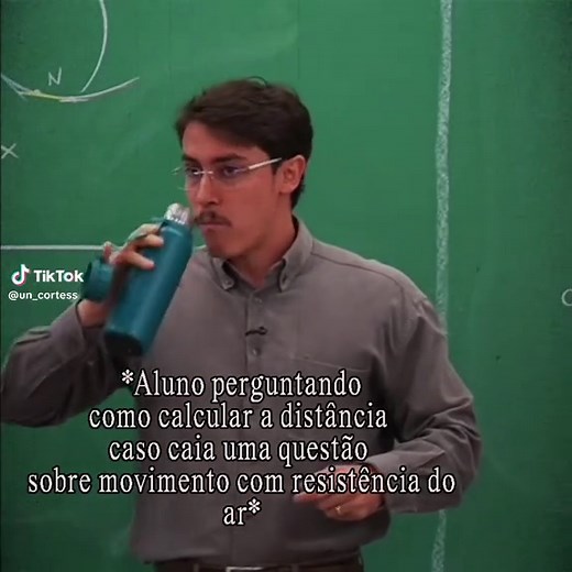 mexer com resistência do ar é tenso, falar sobre isso numa aula de cinemática básica de 2h é complicado demais... KKKKKKKKKKKKKK @Universo Narrado 🌎 #cinematica #fisica #exatas #matematica #resistenciadoar