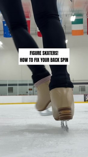 Figure Skaters! ⛸️ ✨ Back spin tips for you! Common errors to avoid: -Dropping the free hip & losing your stacked hips -Rushing the spin entrance with the free leg at the wrong spot -Inability to stay over your skating foot during the preparation edge & toe hook -Rocking to the back of the blade or dropping the free hip then falling to an inside edge Fix this by: ✅ Keeping your bellybutton over the skating foot during the entrance edge ✅ Level hips & shoulders ✅ Ankle mobility - pressssss for a