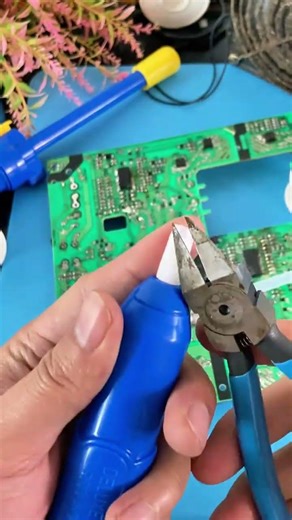 #Surface Mount PLCC Package Chip Desoldering Techniques#Circuit board repair#instrument repair
