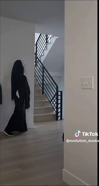 🔊 I was fully prepared to get punched in the face 😬 #fypシ #fyp #evolutionmasks #mask #siliconemask #silicone #realisticmask #spfx #masks #halloween #nun #conjuringhorror #prank #scare #gothim #gotcha