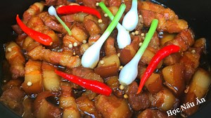 623K views · 10K reactions | Cách làm thịt kho tiêu thơm ngon đậm đà, dễ làm cho bữa cơm nhà | Học Nấu Ăn | Facebook