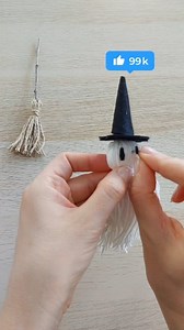 587K views · 5.8K reactions | 粒 How to make a Sweet Halloween Witch with a broom with Yarn? 粒 Creative "do it your self" ideas. 粒 Don't forget to like, share, and subscribe for more creative DIY ideas and projects! #shemarkcrafts #halloween #witch #diy | Shemark Crafts | Facebook