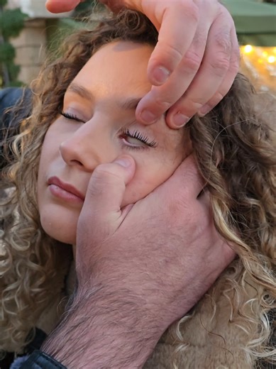 Hypnose de Rue : Exploration du Contrôle et des Sensations