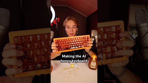 Making the AI honey keyboard🍯⌨️ #asmr #asmrcommunity #asmrsounds #asmrhoney