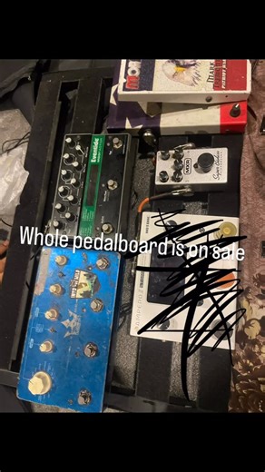 RIFFLORD on Instagram: "This board contains - morley mark tremont wah limited edition - mxd super badass distortion - eventide modfactor (discontinued) -flashback triple delay ( discontinued) - mission engineering power supply 9 out -pedaltrain 3"